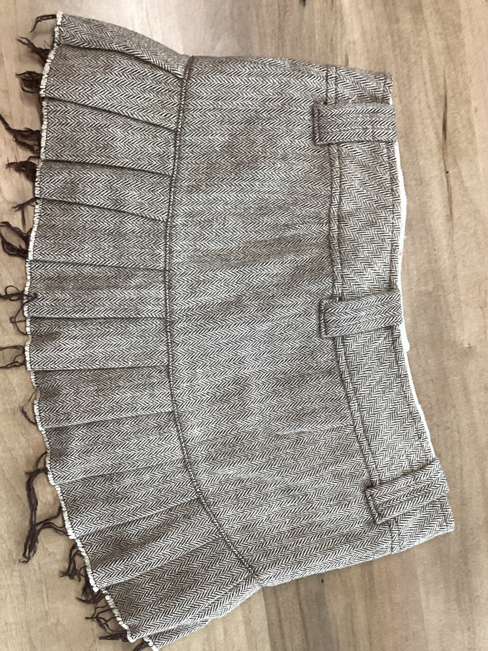 Abercrombie & Fitch Brown Herringbone Pleated Mini Skirt - Picture 3 of 3